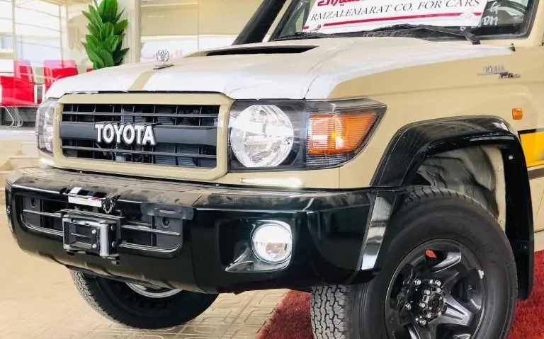 بالصور..اول ظهور لسيارة تويوتا شاص 2023  الاصدار المميز من معارض عبد اللطيف جميل في السعودية