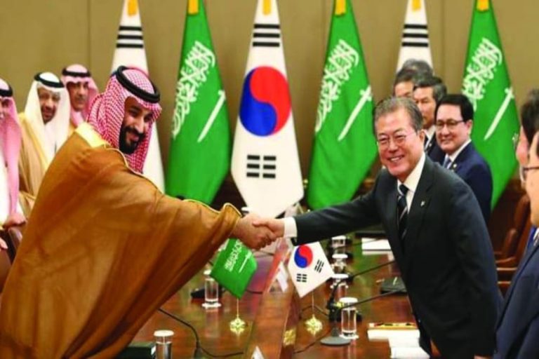 رسمياً: السعودية تعلن إعفاء المقيمين من هذه الجنسيات من رسوم الاقامة والكفيل