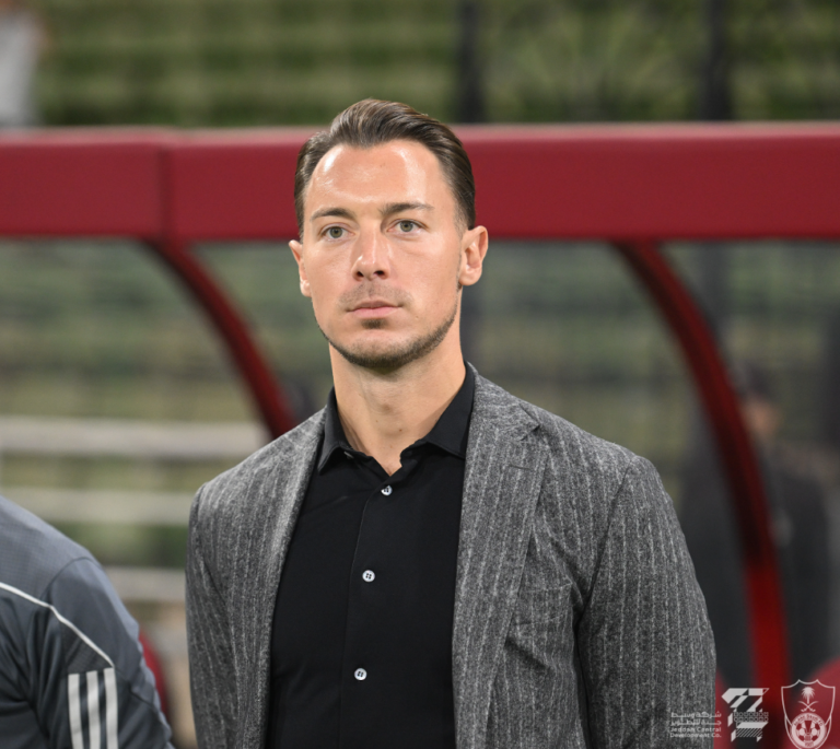 مدرب الأهلي يكشف تفاصيل رحيل فيرمينو