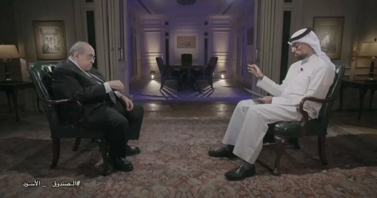 فيديو السلطان قابوس يهدي مصر قصرها الجمهوري