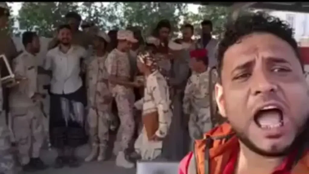 بالفيديو: لواء عسكري موال لعيدروس الزبيدي يهدد باقتحام قصر المعاشيق في عدن خلال المظاهرة القادمة