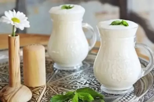 كل ما تريد معرفته عن فوائد لبن العيران وطريقة تحريره