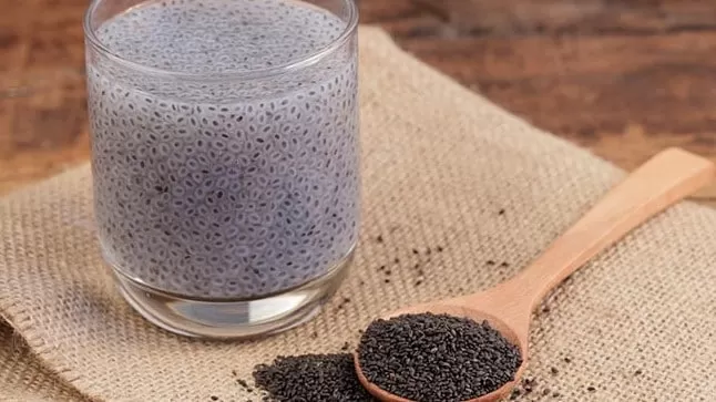 منقوع هذه العشبة معجزة حقيقية يغنيك عن تناول الأنسولين وتستطيع ان تأكل كل ما تتمناه بدون خوف من ارتفاع السكري