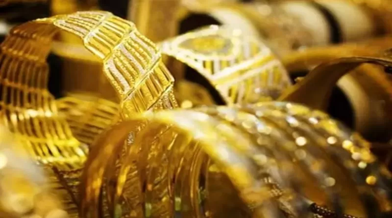 عاجل: ارتفاع صاروخي لسعر الذهب عيار 24 -21 – 18 فـي السعودية وخبير يكشـف عن السبب