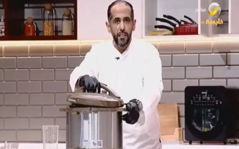 شاهد.. طريقة أغرب طبخة لحم بـ”البيبسي”.. والكشف عن مكوناتها