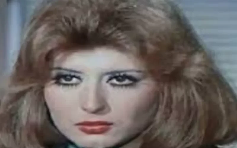 سهير رمزي تكشف تفاصيل فيلمها الممنوع من العرض وتعترف ان المشاهد الساخنة فيه لم تكن مثيل وهكذا احتال عليها البطل والمخرج للتعرى تماماً امام الكاميرات