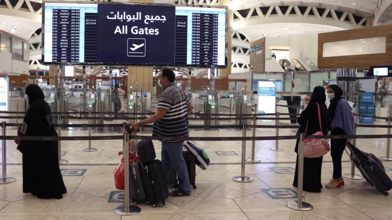 السعودية تعلن عن تعويضات كبيرة لكل مسافر في مطاراتها في حال تم تأخير الرحلة او الغاءها لأي سبب كان