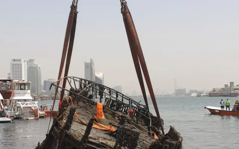 أرقام مرعبة لحجم النفايات البحرية في دبي .. تفاصيل