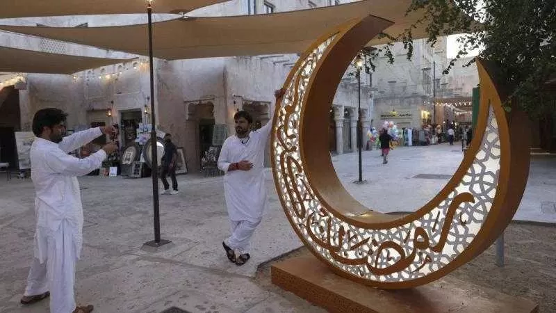 مع اقتراب شهر رمضان.. تعرف على عدد ساعات الصيام في اليمن والدول العربية هذا العام