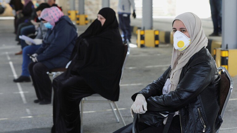 أعراض كورونا قد تظهر بعد 27 يوماً !