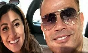 بعد الضغط دينا الشربيني تنهار وتكشف كيف طردها عمرو دياب من منزله في نص الليل وموقف جنا عمرو دياب منها !!