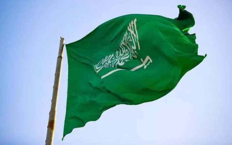 بالفيديو..  الشرطة السعودية تفشل أكبر مخطط سرقة بطريقة غير مسبوقة في المملكة بسبب تصرف بسيط من هذا الرجل