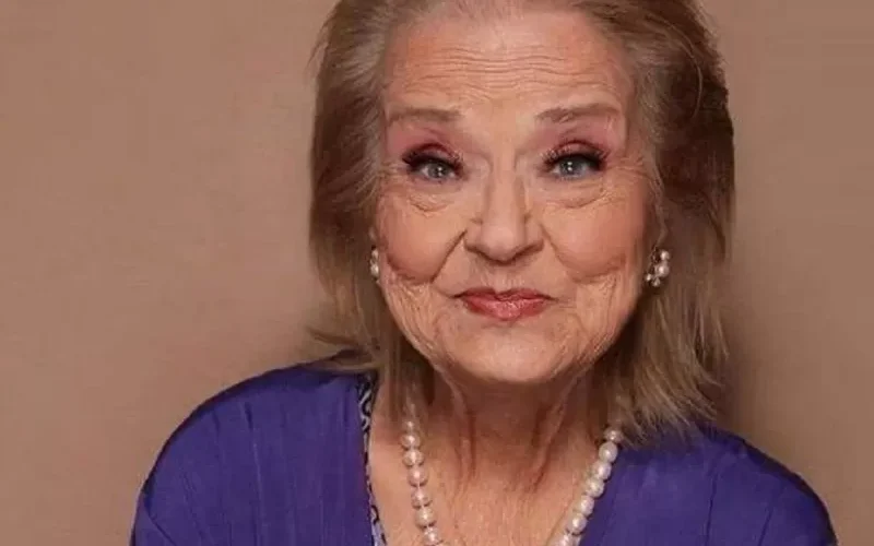 لن تصدق من تكون !! شاهد الصور قبل وبعد : أجمل ممثلة عربية في تاريخ الفن هكذا أصبح شكلها وملامحها بعدما بلغت التسعين عامًا ..