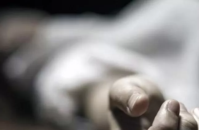 مصرية تغلبت على الشيطان واستعانت بخطيبها لقتل والدها بطريقة احترافية وخطأ صغر فضحها وكشف اللعب القذرة