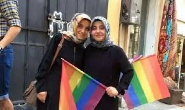 خطباء الجمعة يحذرون من تزايد المثليين والشواذ في اليمن