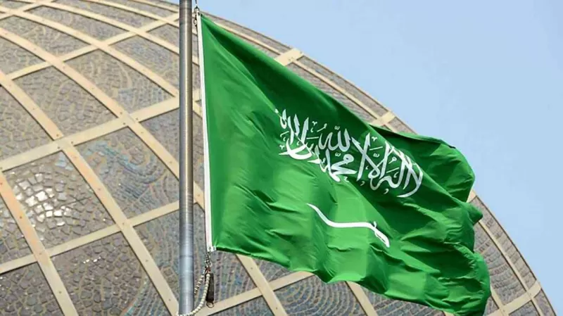 السعودية تحدد اعمار المسموح لهم بأداء العمرة من المقيمين في السعودية وهذا هو الشرط