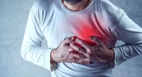 اعراض تنذر باقتراب النوبة القلبية.. احذروا منها