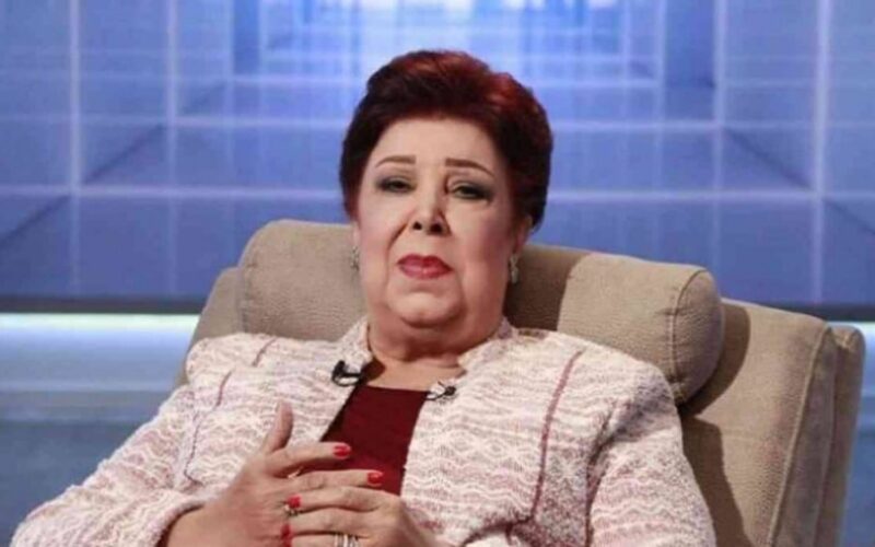 في مشهد لم تعهده مصر من قبل .. شاهد التابوت المعدني الذي تم فيه تسليم جثة رجاء الجداوي لعائلتها ( مجموعة صور )