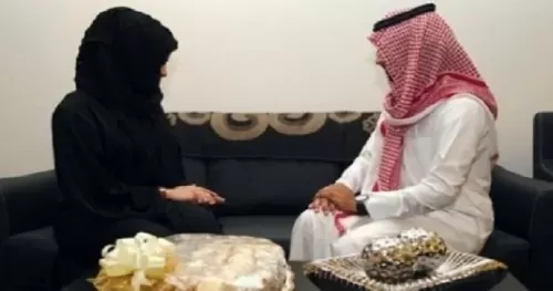 لن تصدق.. سعودي يعاشر اخته 30 سنة حتى صار أولاده منها شباب .. وعندما عرف الابن اتصل بالمفتي وكان الجواب صاعقًا