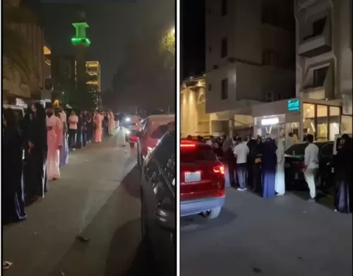 شاهد: زحام غريب أمام محل شهير في جدة لشراء “شاهي عدني”.. وسعر الكوب الواحد مفاجئ