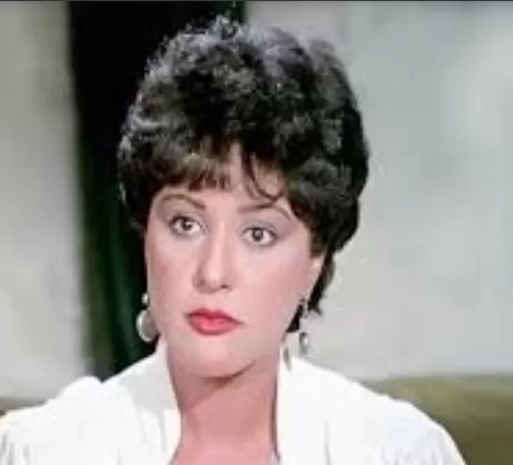 فيلم معالي زايد الممنوع من العرض بسبب مشاهدة الساخنة جداً وهذا ما فعله بها زوجها بعد ان شاهد المقاطع الممنوعة من العرض وتركها بلا اي شيء يسترها