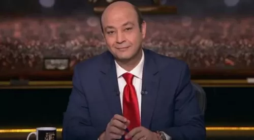 شاهد: عمرو اديب في اول ظهور له بعد الحادثة يتحدث عن اتصال من محمد بن سلمان وهذا ما قاله له