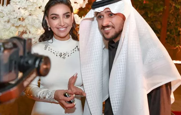 هبة الحسين تدخل على خط أزمة عايض يوسف وحبيب الحبيب !!.