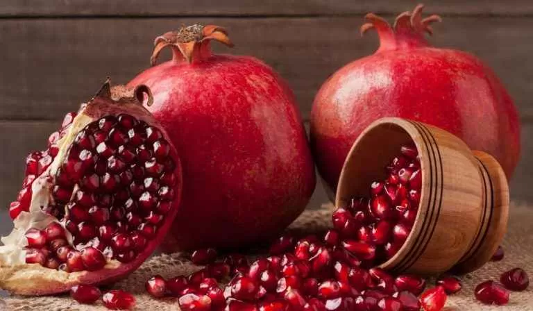 لماذا يعتبر الرمان معجزة حقيقية لا تنتهي فوائدها ؟