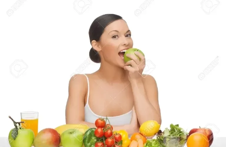 اطعمة نتناولها باستمرار تعتبر سبب رئيسي للصداع