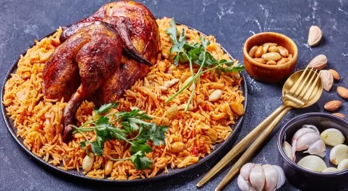 البهارات السحرية التي تجعل طعم الكبســة السعودية الذ من المطاعم