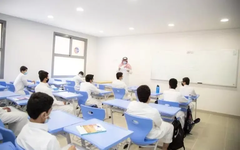 التعليم تكشف مفاجأة عن أول إجازة مطولة بعد بداية العام الدراسي 1445