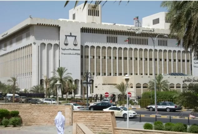 حكم صاعق من محكمة كويتية بحق زوجة ضربت زوجها حتى الموت وما فعلته بجثته بعد موته لا يخطر ببال الشيطان ذات نفسه