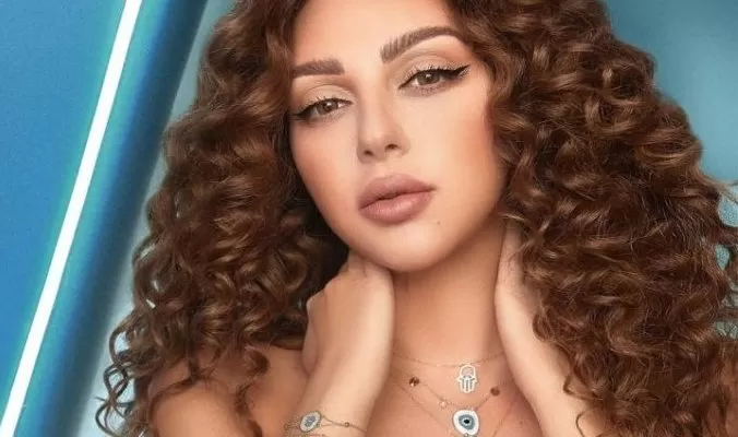 شاهد مريام فارس ترقص بالعباية الخليجية رقص ساخن جداً اشعل السعودية على انغام هذه الاغنية الشعبية الشهيرة في المملكة