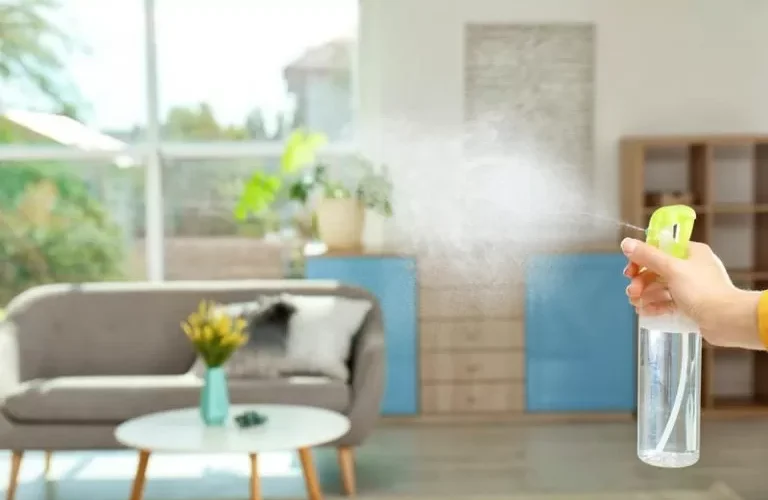 ثلاث خطوات للتخلص من رائحة المنزل الكريهة