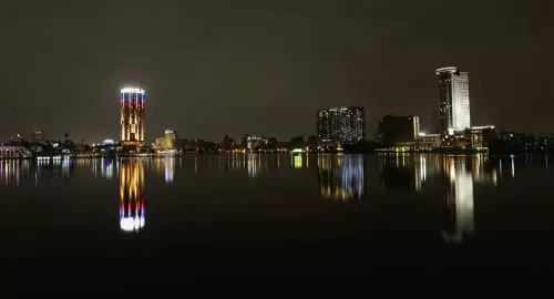 فنانة مصرية شهيرة تروي كيف حبستها خادمتها وسقت سيارتها الفارهة وهربت