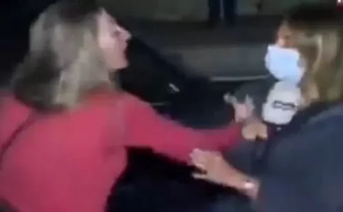 بالفيديو: هذا ما فعله بلاطجة رئيس لبنان بهذه الجميلة لأنها قالت كلمات اغضبت الرئيس