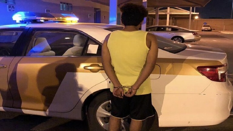 يمني من مشاهير التيك توك تقبض عليه السلطات السعودية بهذه التهمة ؟
