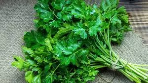 مغلي هذه العشبة الخارقة لتنظيف الكبد من السموم والدهون الضارة لن تحتاج معه لأي مكملات غذائية