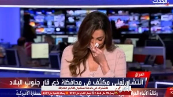 بالفيديو: مذيعة قناة الحدث تنفجر باكية في منظر ابكى القلوب القاسية اثناء نعي زميلتها نجوى قاسم