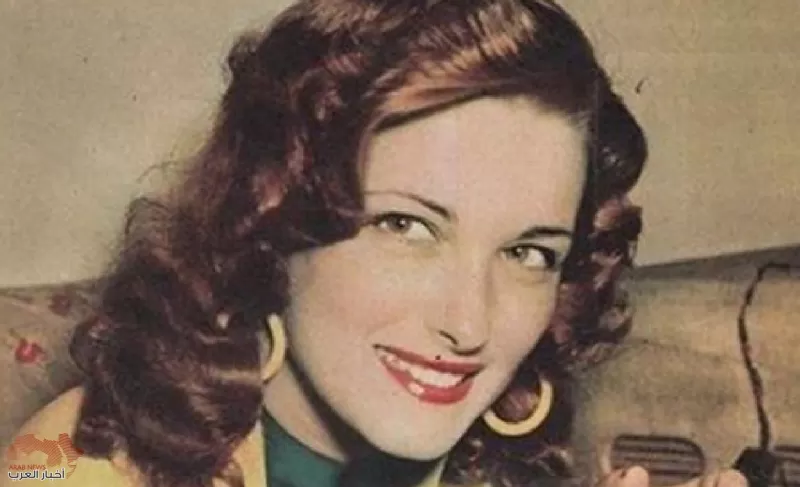 مريم فخر الدين شاهدت زوجها يخونها على سريرها مع عشيقته فطلبت منه ان لا يتوقف ويكمل حتى النهاية وبعد ان انتهى فعلت ما اصابه بالجنون