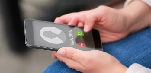 للمقيمين في السعودية: عقوبة قاسية وغرامة بخمسة وعشرون مليون ريال لمن يقوم بهذا الاتصال الهاتفي