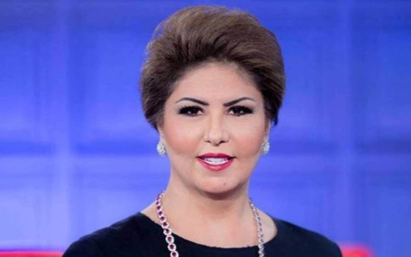 شاهد: فجر السعيد تنشر مقاطع ازدحام أثناء شراء الخبز.. وتعلن “شعار المرحلة”: تحب الكويت؟ إنثبر في البيت