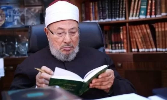 هكذا نعى عبدالرحمن يوسف القرضاوي والده عقب إعلان وفاته قبل ساعات