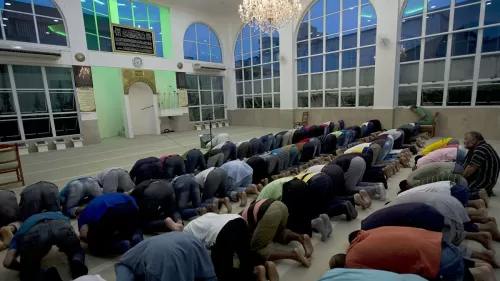 السعودية تستعد لقرار تاريخي يخص الصلاة في المملكة .. تفاصيل