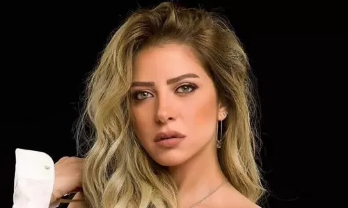 داخل حمام سباحة.. ريم مصطفى تصرخ: جسمي بيرتعش ورامز جلال لازم يتعالج (فيديو)