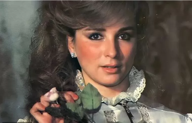 تطورات خطيرة في التسريب الصوتي لنجلاء فتحي حول الحاد عادل امام وتطبيعه مع اسرائيل بعد رد ناري من عائلة الزعيم!!