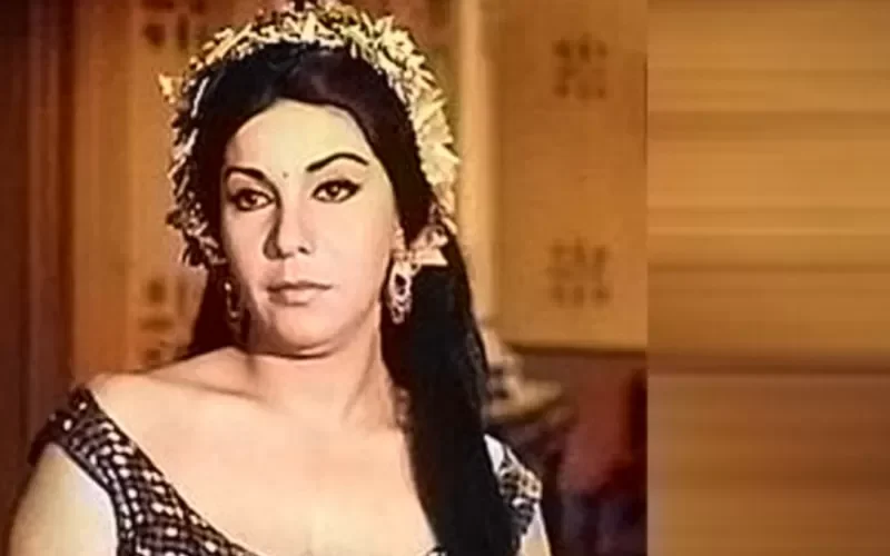 أسطورة الرقص الشرقي.. رقصت بالمصحف وخربت بيت المليجي ثم تابت فأكرمها الله بحسن الخاتمة.. لن تصدق من هي وما قصتها؟!