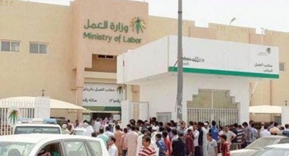 وزير سعودي يحسم الجدل ويعلن عن توجهات السعودية بخصوص”الغاء أو تعديل” الرسوم المفروضة على الوافدين للمملكة ومنهم اليمنيين !( تفاصيل)