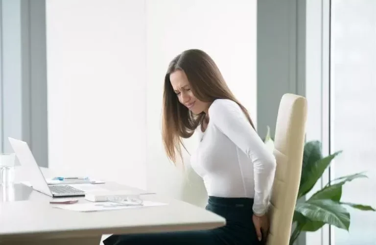 قل وداعاً لألم واحراج البواسير لن تحتاج لطبيب ولا ادوية بهذه الوصفة الطبيعية من مكونات موجودة في كل بيت