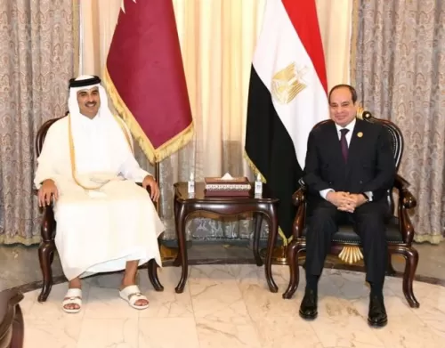 شاهد تفاصيل لقاء تاريخي بين أمير قطر والرئيس المصري